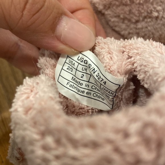 Ugg bixbee baby bootie - Picture 4 of 4